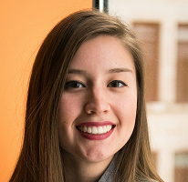 Retrato de Victoria Lawson, líder y CFO de una empresa de trading financiero